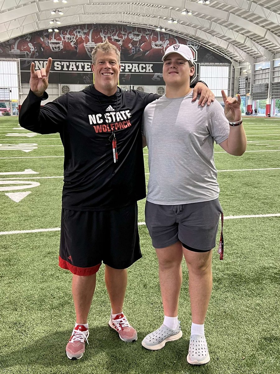 In Raleigh….excited to work tomorrow. Thank you for this evening @StateCoachD @Coach2J @CoachSanders14 @PackFootball 

#BigMenLead #1Pack1Goal #HTT #GoPack