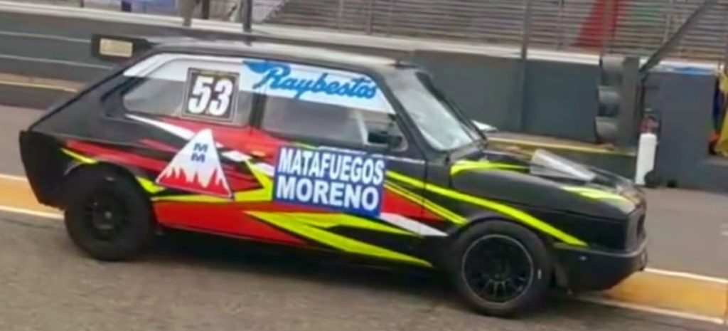 Prensaformula07's tweet photo. https://t.co/gN6ZbmbgQw JUAN PABLO ARAUJO Y MATÍAS SESSAREGO AÚNAN ESFUERZOS Y FORMAN BINOMIO PARA EL REGRESO #Formula07 #ClaseB #Fiat147 #Regreso #Binomio #SeVieneLaCuarta #VolvemosADolores #Apf072023 https://t.co/1WOSzVuoKx