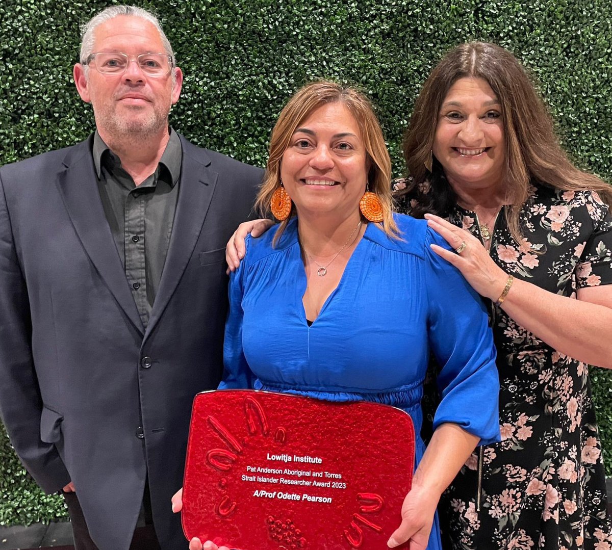 SAHMRI (@sahmriau) on Twitter photo Congratulations to A/Prof Odette Pearson for winning the Pat Anderson Aboriginal and Torres Strait Islander Research Award!
The honour was announced at the <a href="/LowitjaInstitut/">Lowitja Institute</a>'s 2023 International Indigenous Health and Wellbeing Conference.
More ➡ sahmri.au/Odette-Pearson… Congratulations to A/Prof Odette Pearson for winning the Pat Anderson Aboriginal and Torres Strait Islander Research Award!
The honour was announced at the <a href="/LowitjaInstitut/">Lowitja Institute</a>'s 2023 International Indigenous Health and Wellbeing Conference.
More ➡ sahmri.au/Odette-Pearson…