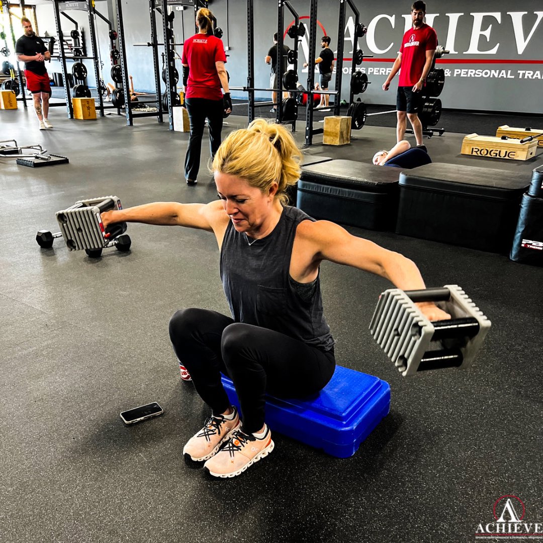 Clearly, Deb has been working hard in the gym, and it’s paying off! She came in to get stronger and build some muscle. We’d say her progress is going great! #achieve #naperville #aurora #aurorail #strongwomen #personaltraining #achiever