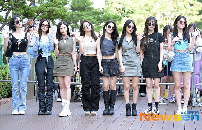 みんなサングラスしてどしたん？笑笑