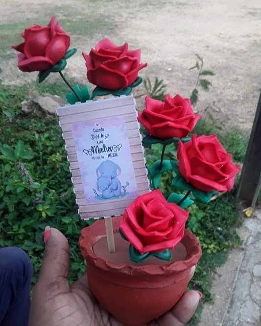 <a href="/DiazCanelB/">Miguel Díaz-Canel Bermúdez</a> <a href="/Laz176/">Laz17</a> <a href="/DrRobertoMOjeda/">Dr. Roberto Morales Ojeda</a> Muchas felicidades, salud y prosperidad.
#QbaD ❤