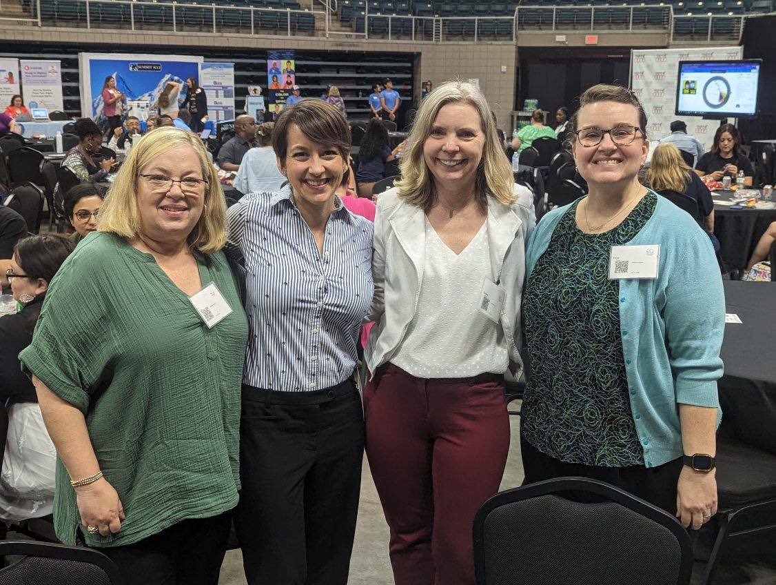 ErikaLForce's tweet photo. Ended the week presenting at the Region 4 STEAM Academy with these phenomenal team members @scienceverywher, @dizdar_baily and @rhodagoldberg. @SBISDScience https://t.co/TtSx6O64FX