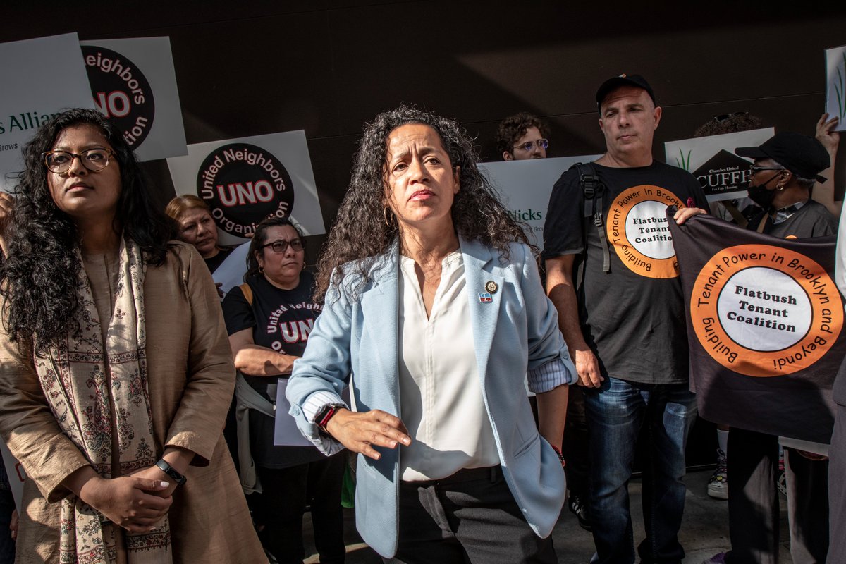 NYC is the most expensive it’s ever been, and an estimated 92,000 New Yorkers are without a home.

If the #RentGuidelinesBoard follows through with the proposed increases, they vote to add even more families, children, disabled New Yorkers, and lifelong neighbors to that number.