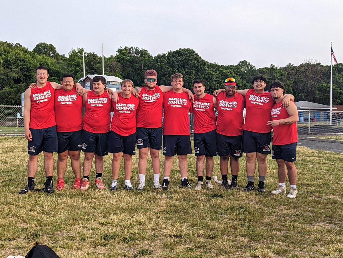 DominickLepore1's tweet photo. Let’s go! Start of the 2023 Braves season…Lineman challenge @Sayreville HS..great job competing men!! Thank you to our TDC…#thebraveway #churchlane https://t.co/lj36sV57jX
