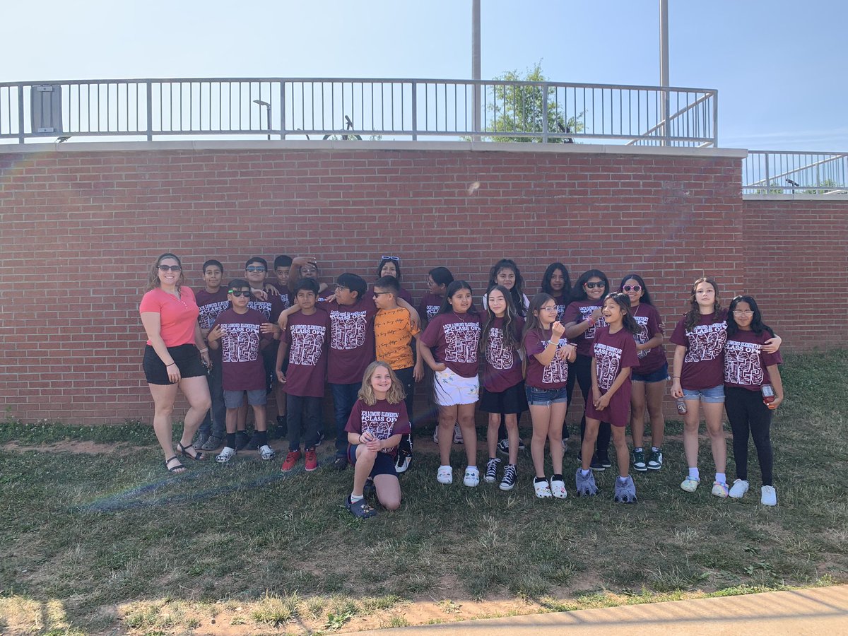 Was able to gather most of my class from last year for one last picture together before my champions are off to middle school! Beyond proud of this group, wishing them all the best 🥹💚