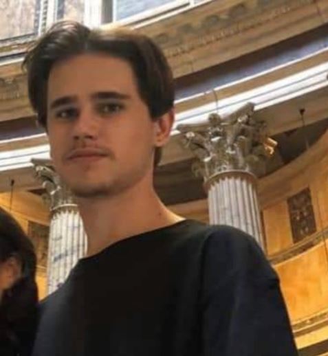 Police are seeking public assistance to help locate 20-year-old Kyle Morris, who was last seen on Monday after leaving his motorcycle parked in a street in Bridgeman Downs. mypolice.qld.gov.au/news/2023/06/1…