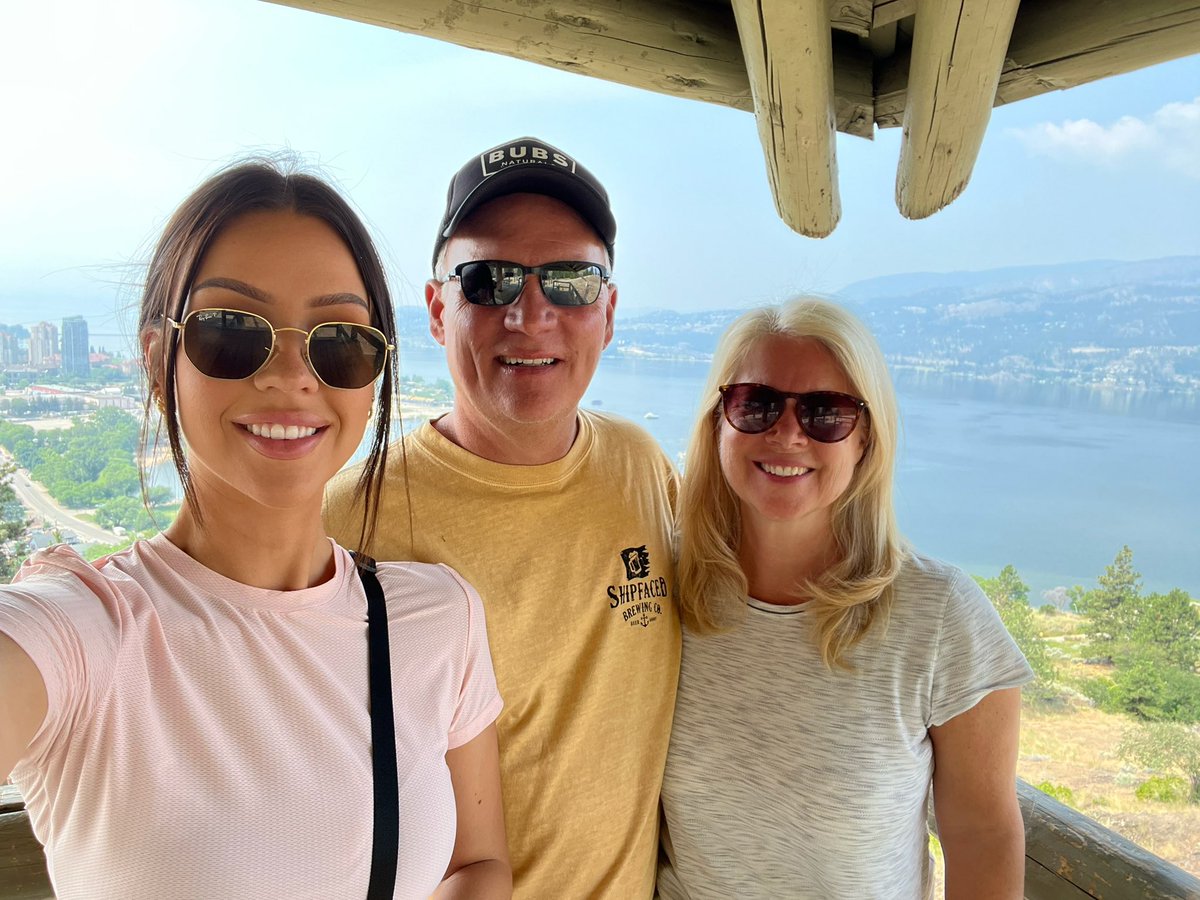 handley5's tweet photo. A great morning hike at Knox Mountain Park in Kelowna. Great company and spectacular views. https://t.co/lo7iEcafJt