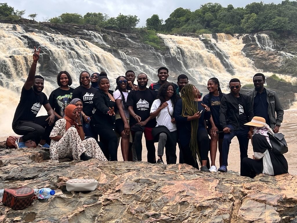 Adventure101ng's tweet photo. The Beauty of Gurara 🥰. Gurara Waterfall is located in Gurara, a local government area of Niger State, Nigeria. The waterfalls is approximately 30 metres in height and it lies on the Gurara River along the Suleja-Minna Road. It’s about 1hr 30mins drive from the FCT. https://t.co/gX753kqVEk