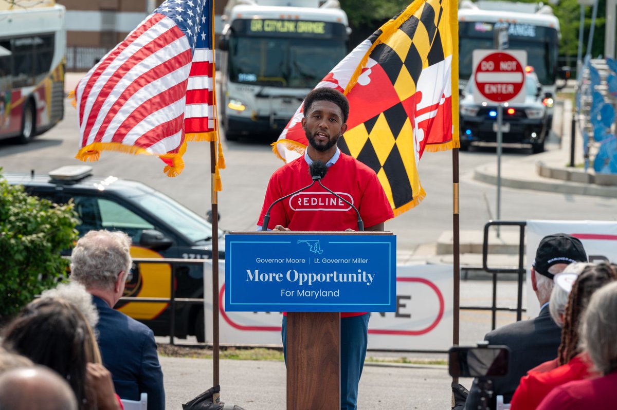 MayorBMScott's tweet photo. Losing the redline was a devastating loss for our region, especially Baltimore. Not only was the project taken away from us, but we were literally taken off the map. Thank you, @GovWesMoore, for seeing Baltimoreans as Marylanders and not an erasable spot on the map. https://t.co/nLpVnFRCVd