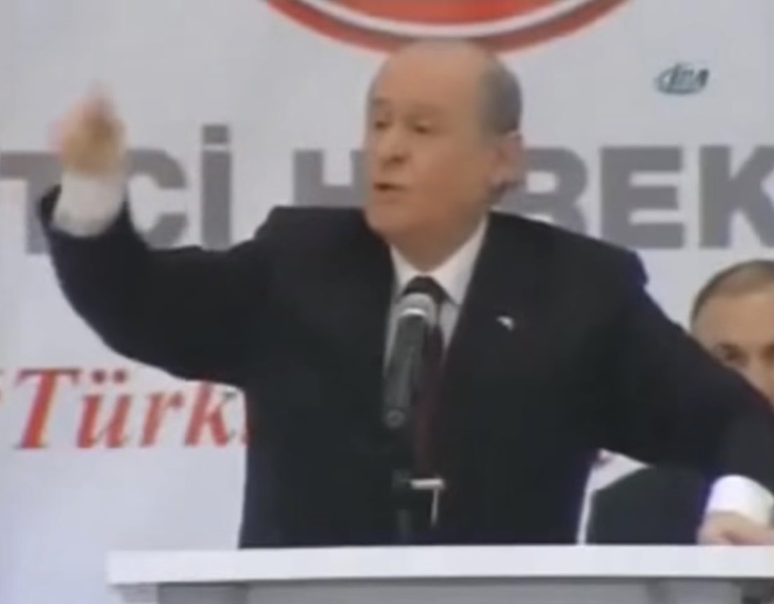 Fal uygulaması be like :