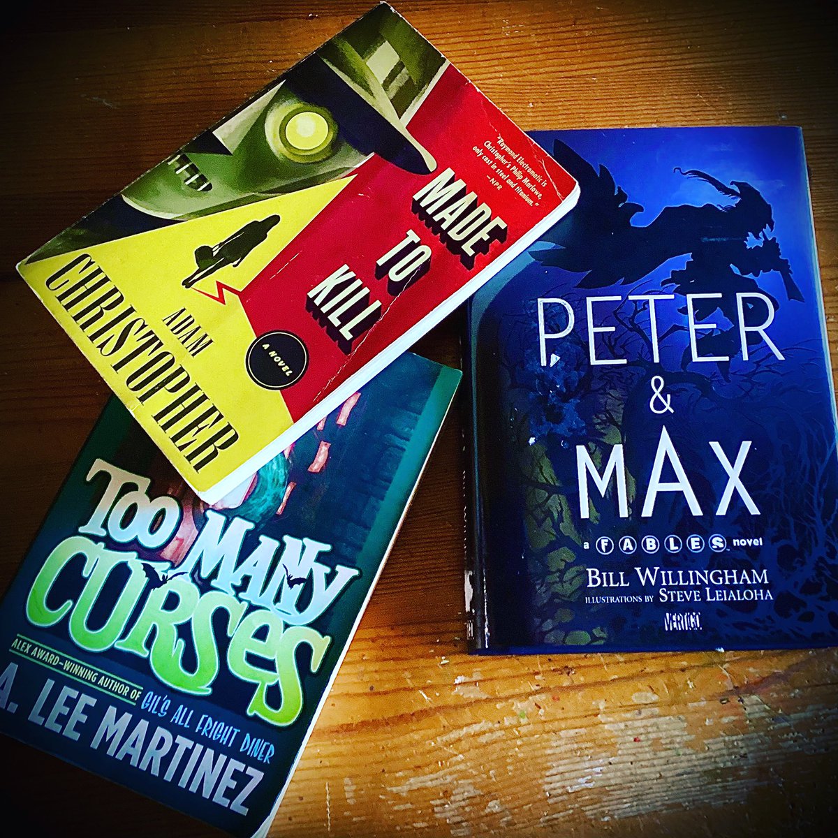 lisathegeekmom's tweet photo. #Read
Used bookstore stash for summer reading. I had been looking for an #AdamChristopher #RayElectromatic mystery for sometime! Picked it up and these other fun titles for about six bucks! 😎
#aleemartinez #billwillingham #fables https://t.co/dBPLVLL2TG
