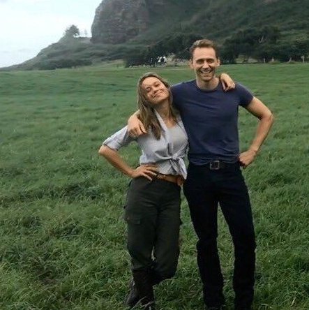 brie larson and tom hiddleston 💭