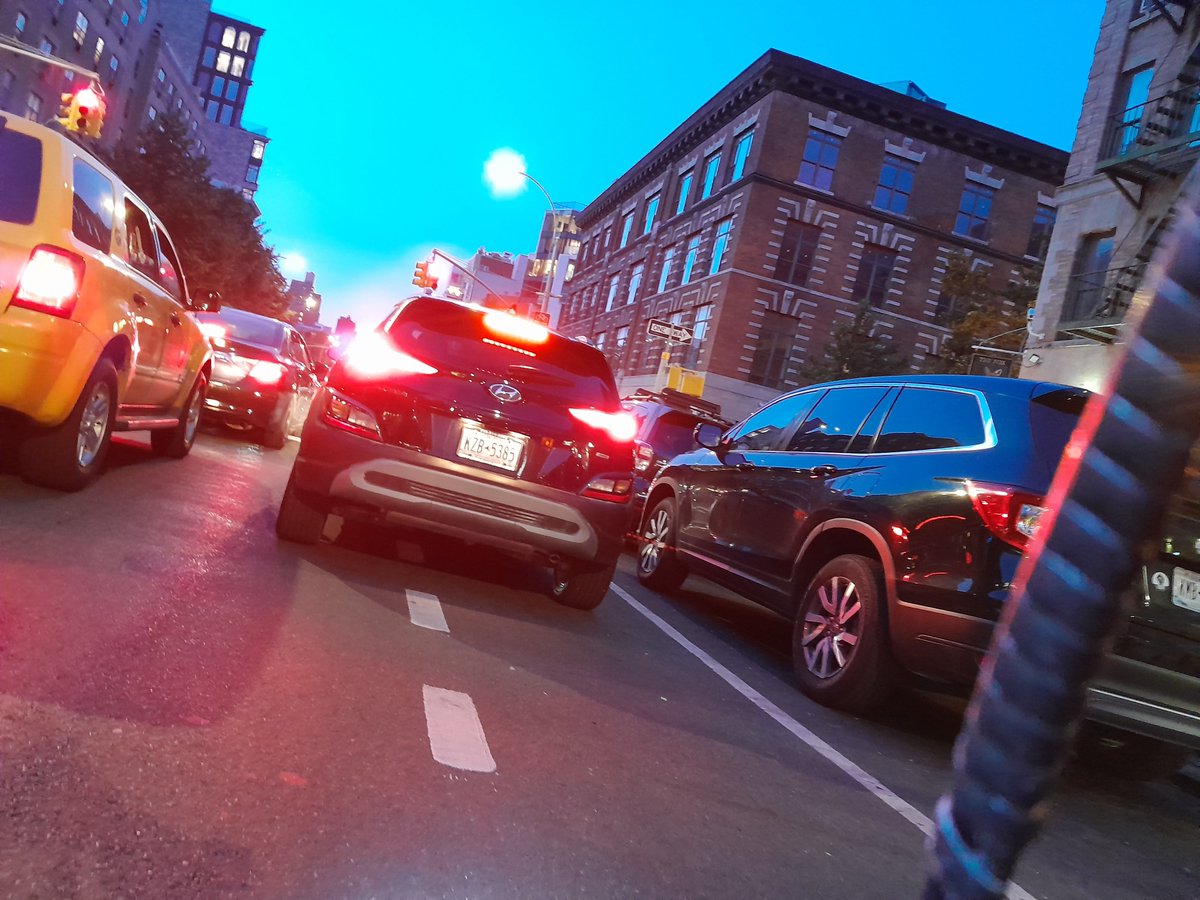 The driver KZB5385 blocked the bike lane near 2222 Frederick Douglass Blvd on June 15. This is in Manhattan Community Board 10 #mancb10 & #NYPD28. #VisionZero #BlockedBikeNYC https://t.co/aJCqa0dPsJ