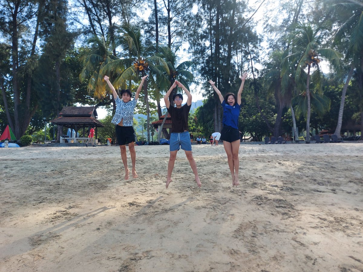 Kat Shoesmith tweet media