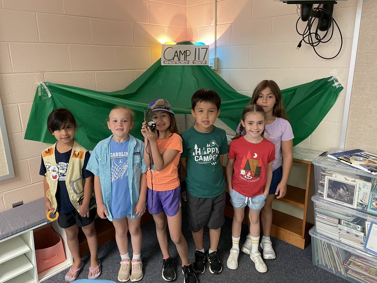 missmcguirebbes's tweet photo. Camping day!!!🏕️ Check out our campers!! https://t.co/ng3zt87cda