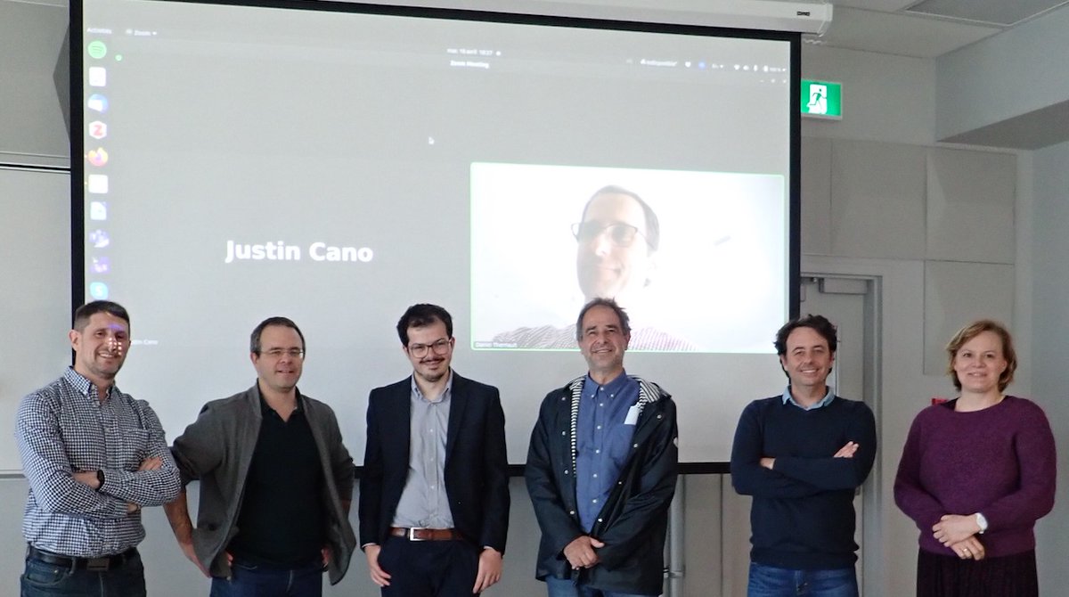 Last month, <a href="/Juste1Cano/">Justin Cano</a> successfully defended his PhD thesis on RF localization optimization for multi-robot systems. He is receiving a PhD degree both from <a href="/polymtl/">Polytechnique Mtl</a> and <a href="/ISAE_officiel/">ISAE-SUPAERO</a> , and joining <a href="/onera_en/">ONERA France</a> for his next adventure. Congratulations Justin !