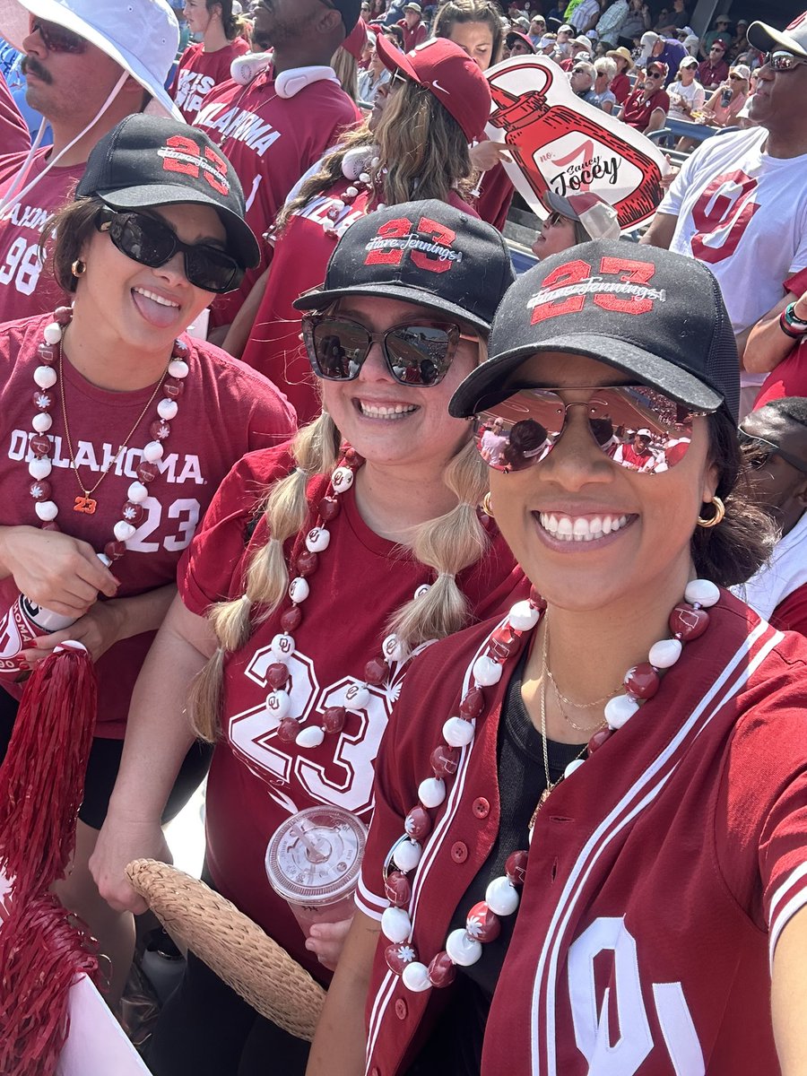 Howww has it already been a week? Another amazing WCWS in the books! Missing Oklahoma and being with my family. Witnessing a 3peat is indescribable! So proud of Tiare and her amazing teammates/bffs! BOOMER☝🏻♥️🔥🏆