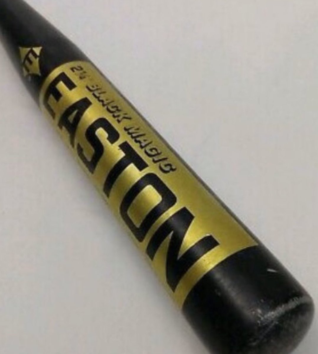 80sSportsNStuff's tweet image. The two best bats ever made…