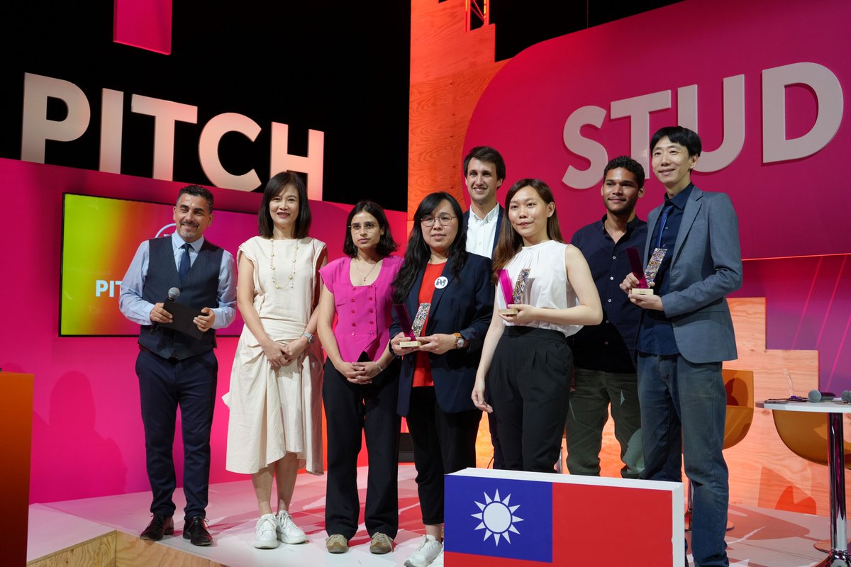 TaiwanTechArena's tweet photo. #Breaking Taiwanese Startups shine at #VivaTech
We're proud that @FaceheartI , @numbersprotocol , and #AvalancheComputing emerged as winners, receiving prestigious awards. 👏 https://t.co/rz2NERCS3o