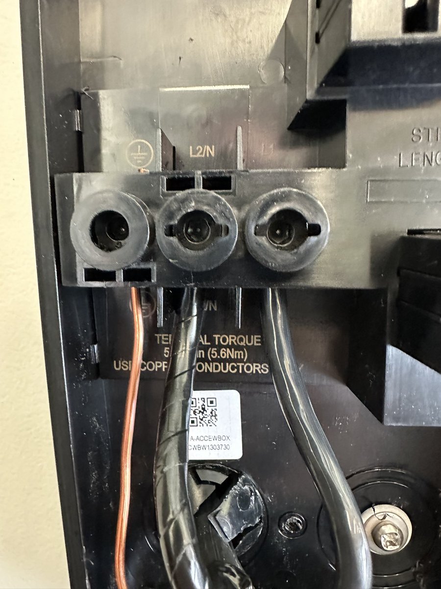 synergyeltek's tweet photo. I'm positive that @elonmusk is unaware that his Tesla Wall Connector manufacturing plant is sending out EV chargers with with incompatible fastener screws for the special 4mm hex bit that is included with the WC. It's OK, he's a busy guy, but the fastener screws are square drive! https://t.co/f5yNlegpVU