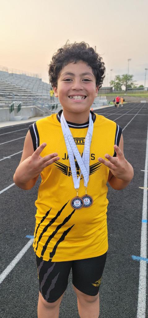 nomahaJags's tweet photo. Keyton Jones finished 3rd in 9-10 boys shot put and Javelin! #GoJags πππ Nebraska USATF State JOs. #Region8bound https://t.co/a4aonWktx0