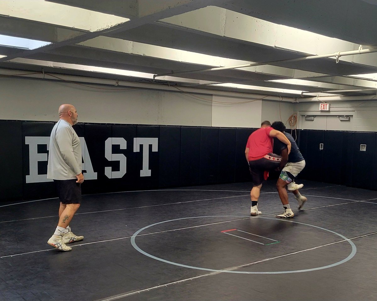 Lakota East Wrestling Thunderhawks (@lehswrestling) on Twitter photo Thank you to Lakota East alumni Jake Burton for coming in to work with <a href="/DeuceStanley_/">Demetrius โ Deuce 2๏ธโฃ2๏ธโฃ โ Stanley</a>
D.J. is wrestling in the U16 USA Wrestling National Championships this summer. Good job putting in extra work DJ!
#theEASTway #WEareLakota
<a href="/LakotaEastAD/">Jill E. Meiring</a> <a href="/LakotaEastFB/">Lakota East Football</a> Thank you to Lakota East alumni Jake Burton for coming in to work with <a href="/DeuceStanley_/">Demetrius โ Deuce 2๏ธโฃ2๏ธโฃ โ Stanley</a>
D.J. is wrestling in the U16 USA Wrestling National Championships this summer. Good job putting in extra work DJ!
#theEASTway #WEareLakota
<a href="/LakotaEastAD/">Jill E. Meiring</a> <a href="/LakotaEastFB/">Lakota East Football</a>