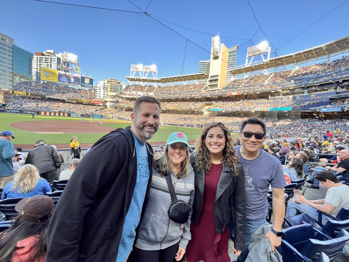 Alexis Rivas tweet media