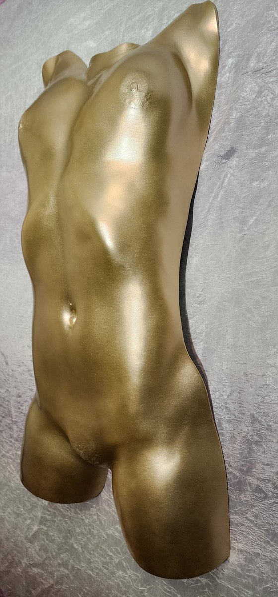 a_bodycasting's tweet photo. Haven't posted in a while, here's some current ones we've done. The first pic is in progress 💜 
#art #bodycasting #lifecasting #fineart #sculpture #ArtistOnTwitter https://t.co/mr8qjsBLL9