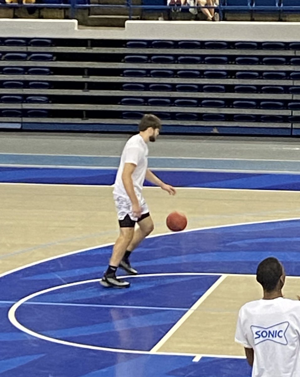 BoMorse3's tweet photo. Thank you Tennessee State, @coachpenny1, @RussWillemsen and the entire men’s basketball roster for inviting me and hosting an amazing camp on June 10th. It was a great experience and was very competitive! https://t.co/BR6pRPecCn