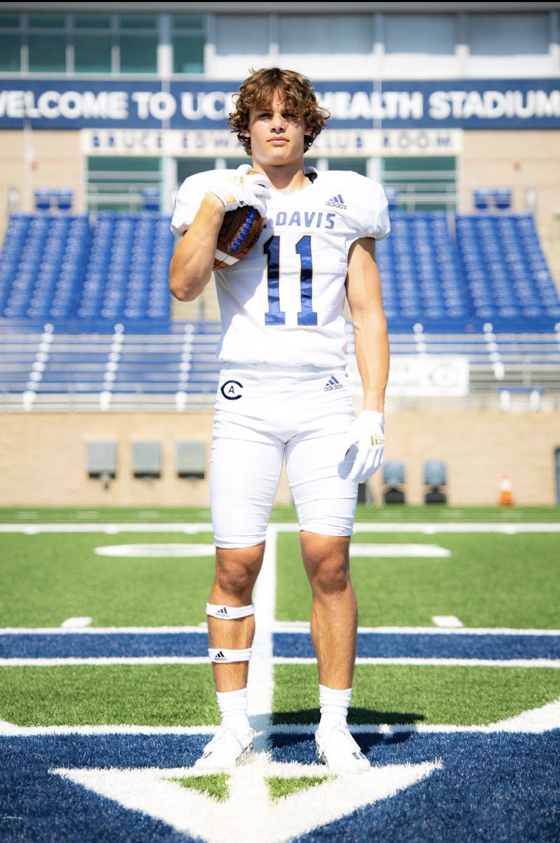 Had a great visit this week at UCD!Thank you to @CoachDreAllen26 and @UCDfootball for this amazing experience! #GoAgs #AggiePride 
@GregBiggins @QuinnShanbour 
@AlemanyFootball @Coach_Govan