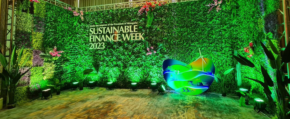 Тогтвортой санхүүгийн 7 хоног

МУ өнөөдөр ДНБ-ий 0,4 хувийг байгаль орчны салбарт зарцуулж бна. Харин Ерөнхийлөгч У.Хүрэлсүх үүнийг 1 хувьд хүргэж нэмэгдүүлэхэд анхаарч ажиллахыг Тэрбум мод үндэсний хөдөлгөөний чиглэлд гаргасан зарлигтаа тусгаж өгсөн бгаа. БОАЖЯам.