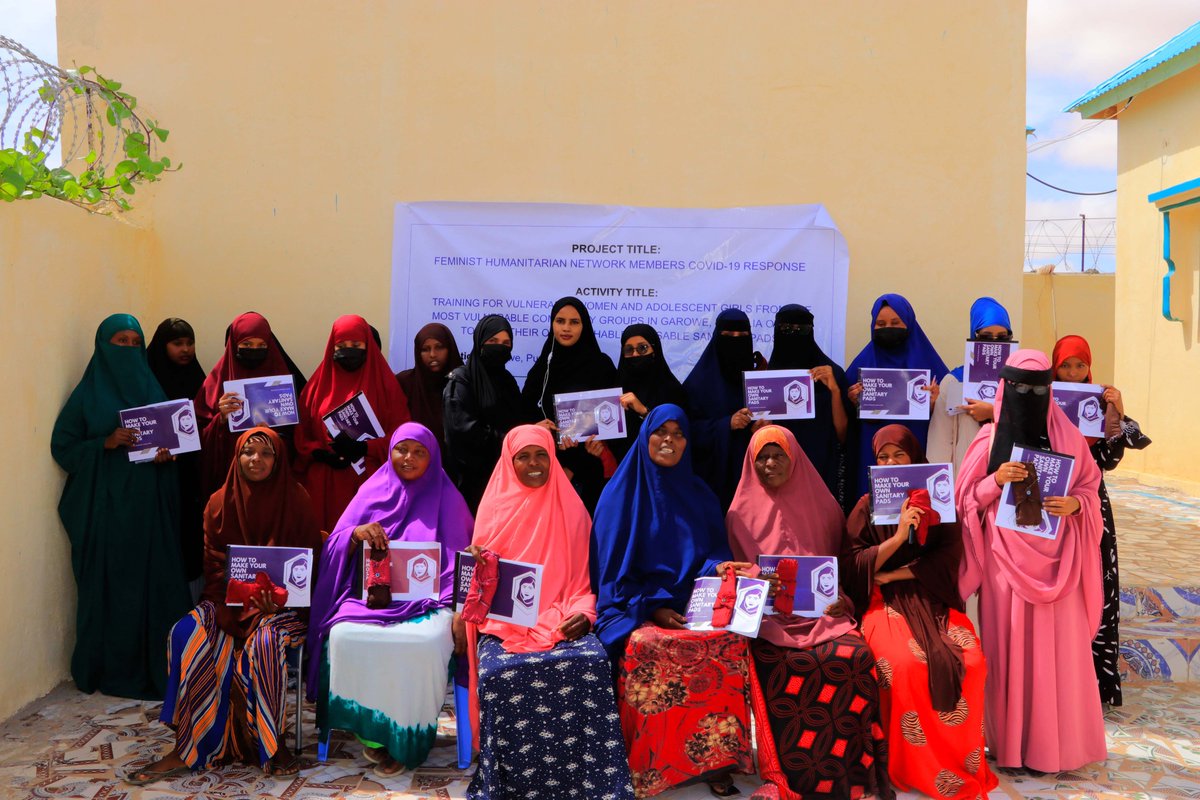 FeministHawa's tweet photo. These women and adolescent girls from the internally displaced and refugees in #Garowe, #Somalia successfully completed a training on how to make their own reusable sanitary pads to safely manage their periods.
#IYAFP #youthhealth #SRHR https://t.co/0q2KY7VoXA