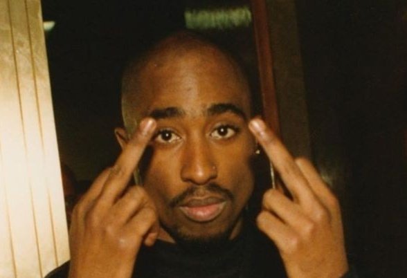 wishabhhh's tweet photo. Happy heavenly birthday to da 🐐 2Pac.
What's your favourite song from him ? https://t.co/kjqiT8P0Is