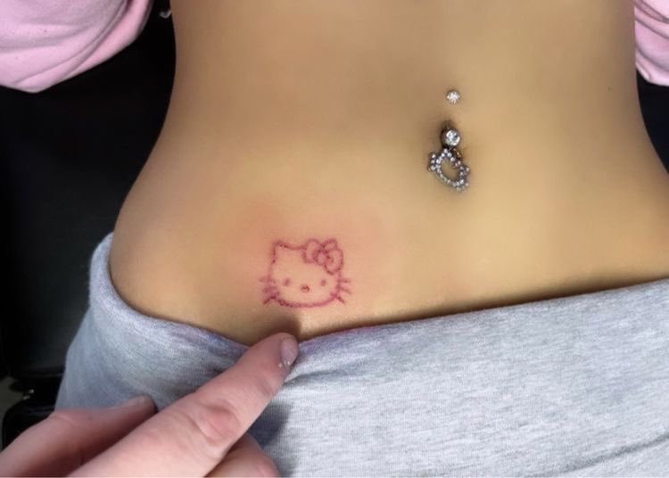 5zebra5's tweet photo. h3llo k1tty belly button piercings are too cute https://t.co/txMijzUP62