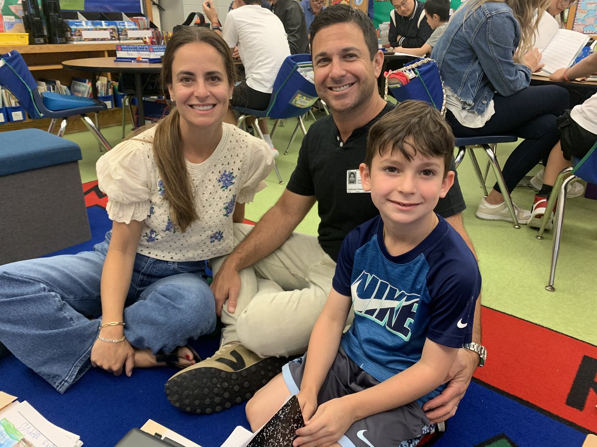 What a fabulous 1C Writing Share, capturing the tremendous growth students made this year! 📝🎉 (3/4) #heathcotepride