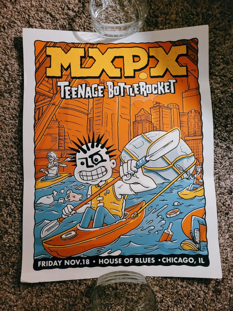 Look what I picked up last weekend at the Teenage Bottlerocket show! ❤️ @MxPx

#poppunk #punk #punkrock #punkrawkshow #punkrockshow #teenagebottlrocket