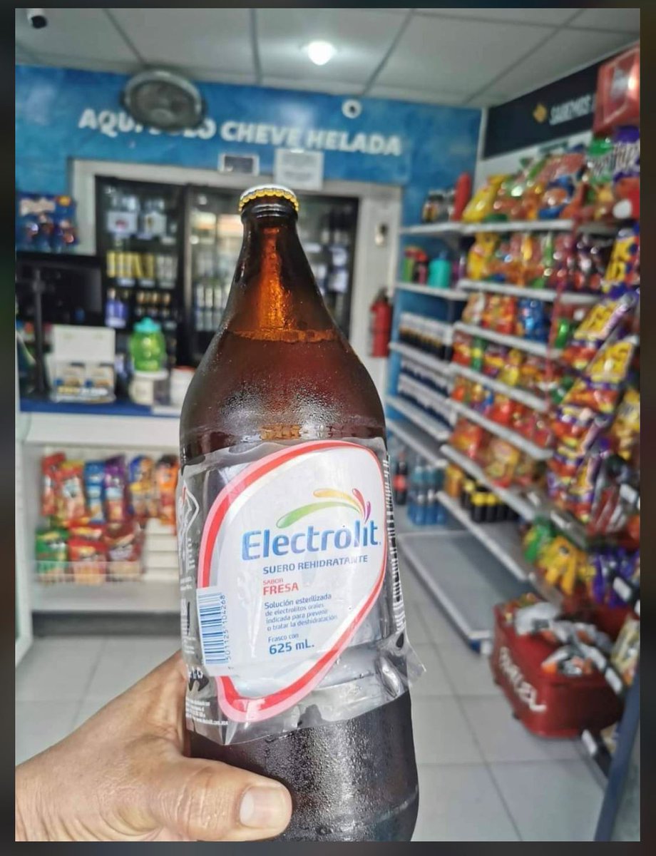 clazeto's tweet image. Ya andamos en la #peda(leada)  ¡¡Y la hidratación es básica en estos días tan calurosos!! 😅😅😅😅😅👌🏽
#ámonos 🚴‍♂️🚴‍♀️🚴