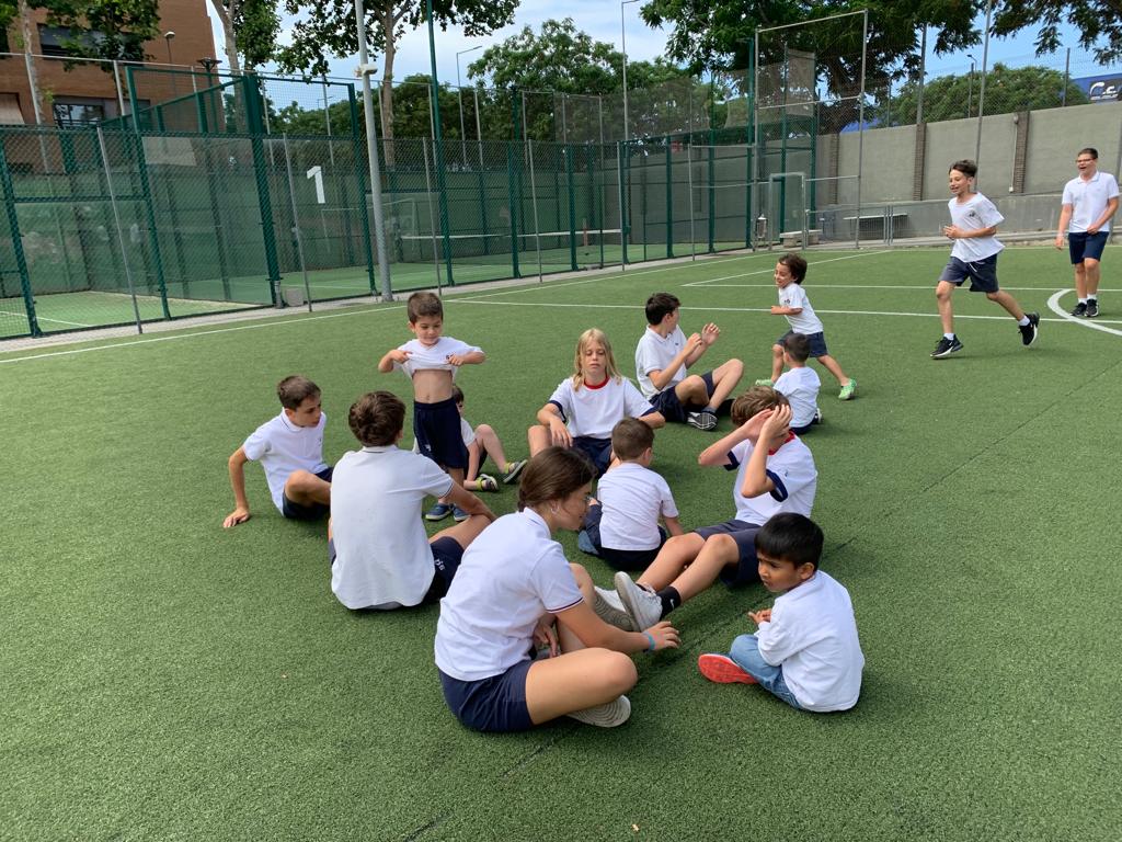 #intantil #ESO Última trobada Padrins/és -Fillol/és P3A -1r ESO A.
Genial!!!!