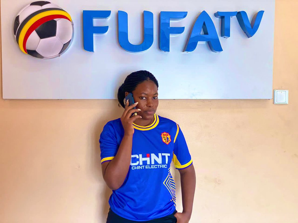 FanzoneKcca's tweet photo. TGIF 🎉 🥳 
We finish the week, start the weekend strong
#WearYourLocalJersey https://t.co/oD5KvvEnfB