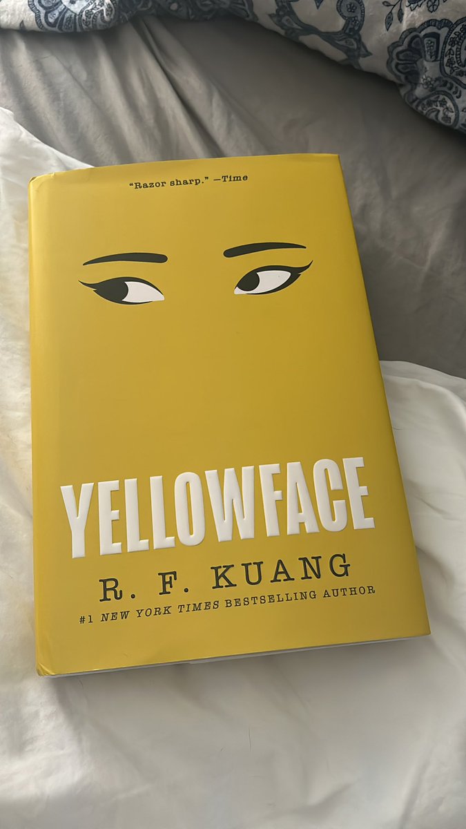 literallymjk's tweet photo. currently reading 📖 yellowface by RF Kuang https://t.co/WZov5GhG6z