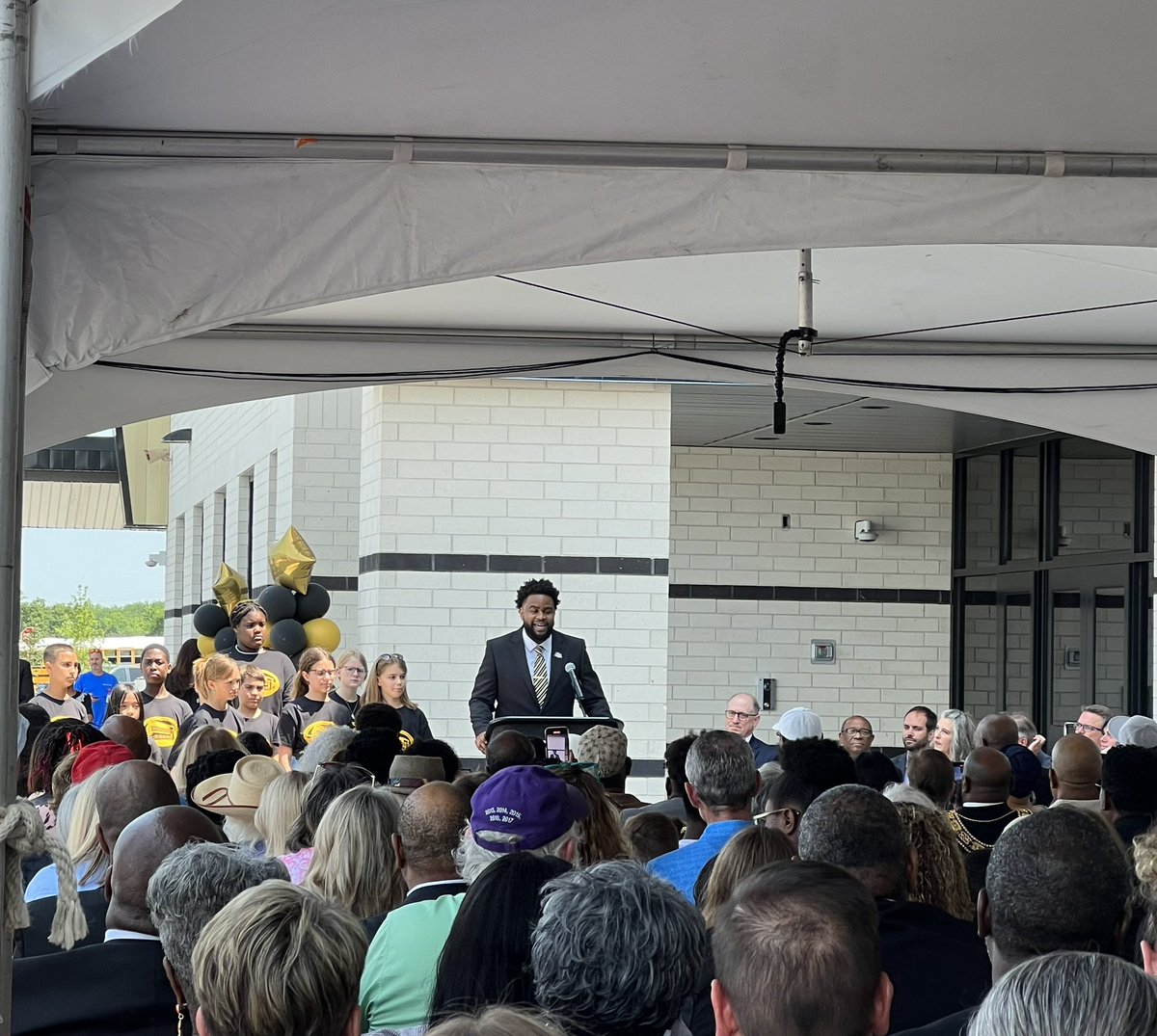McNairMiddleSch's tweet image. Excited for the ribbon cutting and dedication of our sister middle school John L Colbert Middle School. We are excited for Mr. Collier and the great things that will happen over in Rupple Road. #mustangsrun #rockitout #middleschooliswhereitsat