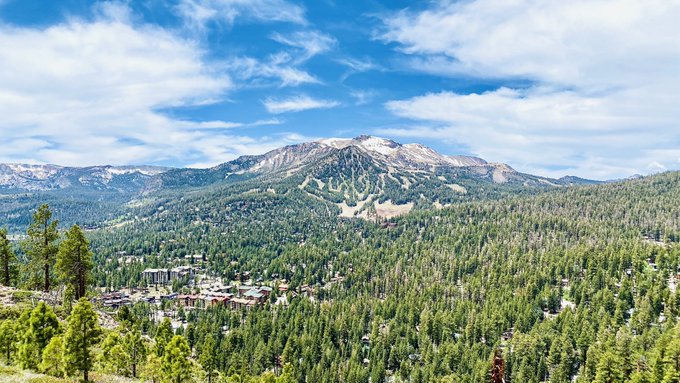 Can&rsquo;t wait for the 1st! #mammothmountain https://t.co/LNJMp2BU76<a href="/tag/mammothmountain"class="tags">#mammothmountain</a>