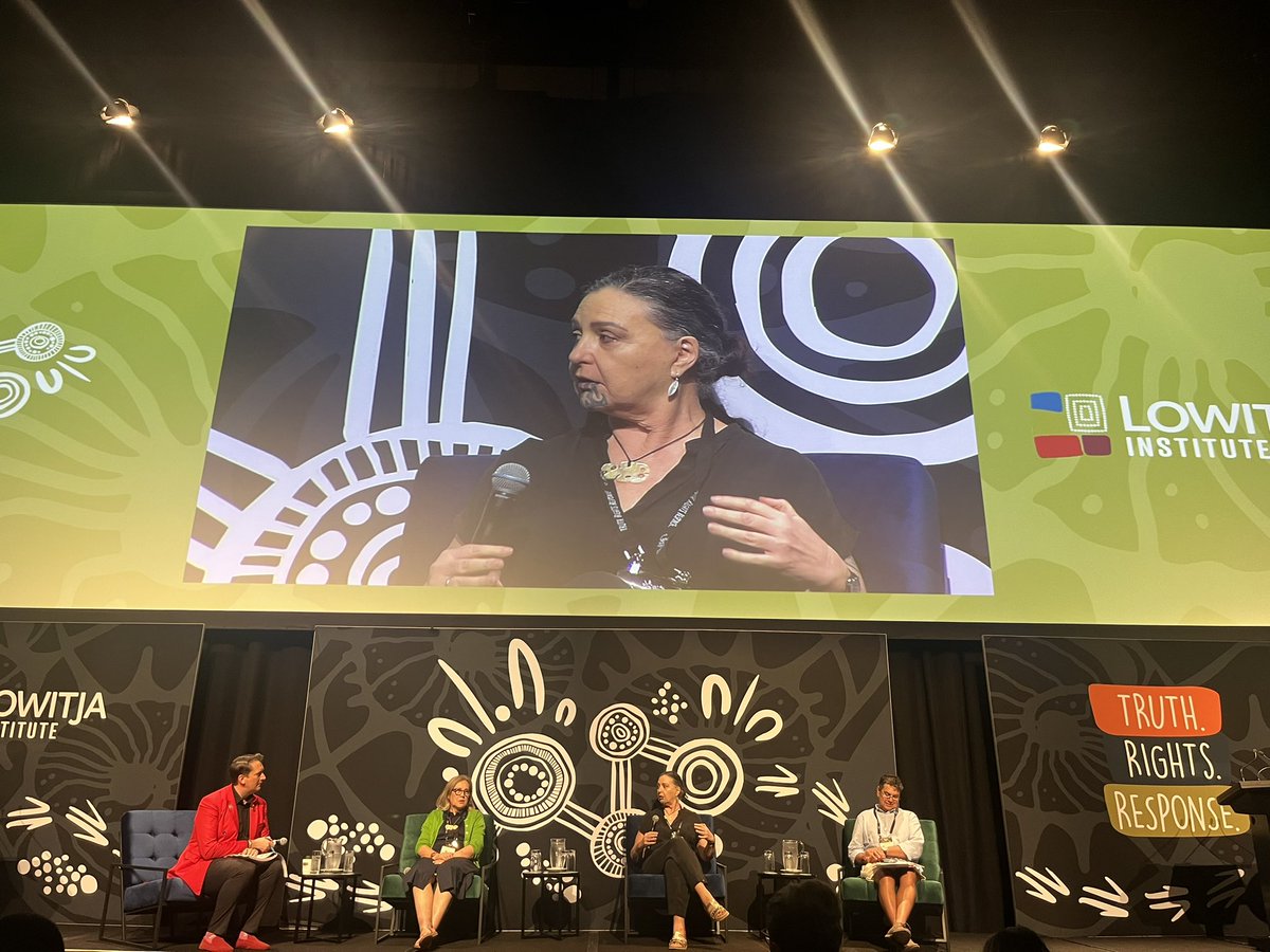 Dr Ngaree JB (@drngaree) on Twitter photo “This is our space and we are gonna occupy it” -<a href="/Paps_R/">Papaarangi Reid</a> on what being a sovereign researcher means <a href="/WePublicHealth/">#LeadOnNCDs</a> <a href="/AucklandUni/">University of Auckland | Waipapa Taumata Rau</a> <a href="/TeOhuRata/">Te ORA</a> <a href="/AIDAAustralia/">Australian Indigenous Doctors' Association</a> <a href="/NACCHOAustralia/">Our Health in Our Hands ❤️💛🖤</a> <a href="/LowitjaInstitut/">Lowitja Institute</a> “This is our space and we are gonna occupy it” -<a href="/Paps_R/">Papaarangi Reid</a> on what being a sovereign researcher means <a href="/WePublicHealth/">#LeadOnNCDs</a> <a href="/AucklandUni/">University of Auckland | Waipapa Taumata Rau</a> <a href="/TeOhuRata/">Te ORA</a> <a href="/AIDAAustralia/">Australian Indigenous Doctors' Association</a> <a href="/NACCHOAustralia/">Our Health in Our Hands ❤️💛🖤</a> <a href="/LowitjaInstitut/">Lowitja Institute</a>