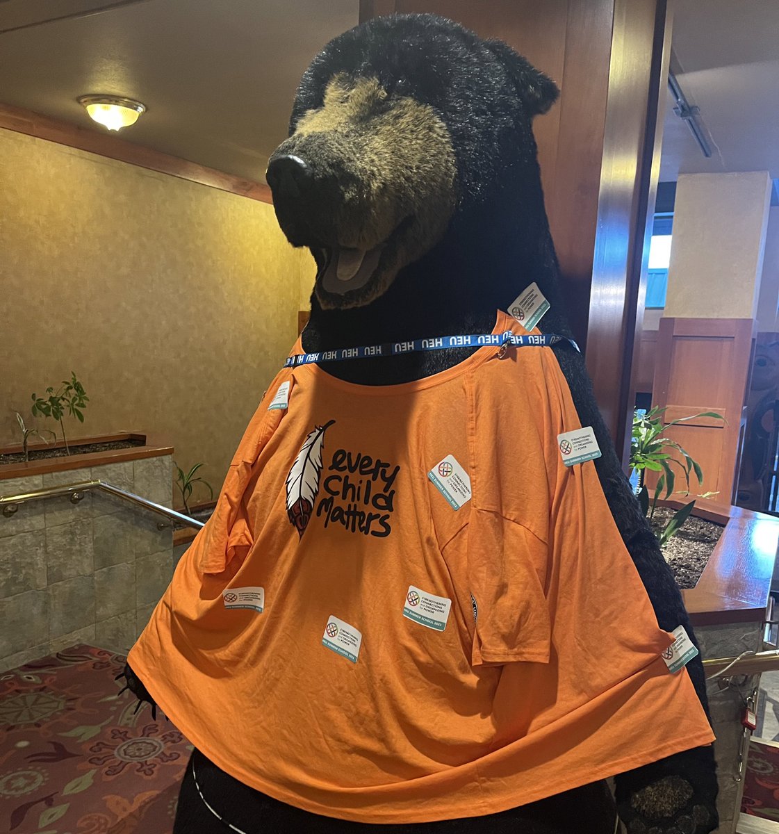 The Harrison Hot Springs hotel bear before union summer school — and after union summer school. #HEUSummerSchool #canlab #TruthAndReconciliation