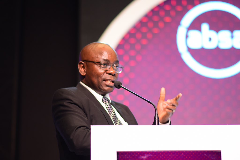 GodwinTOKO's tweet photo. “We started with Namanve industrial park, but now as I drive to Mbale I see a big park there with people. What happened to Namanve? Where did we go wrong on it?” ~ Dr Fred Muhummuza.
Follow the conversation on @AbsaUganda’s socials.
#AbsaPostBudgetForum
#AbsaUgBudget2023 https://t.co/vDhZ28GAmS
