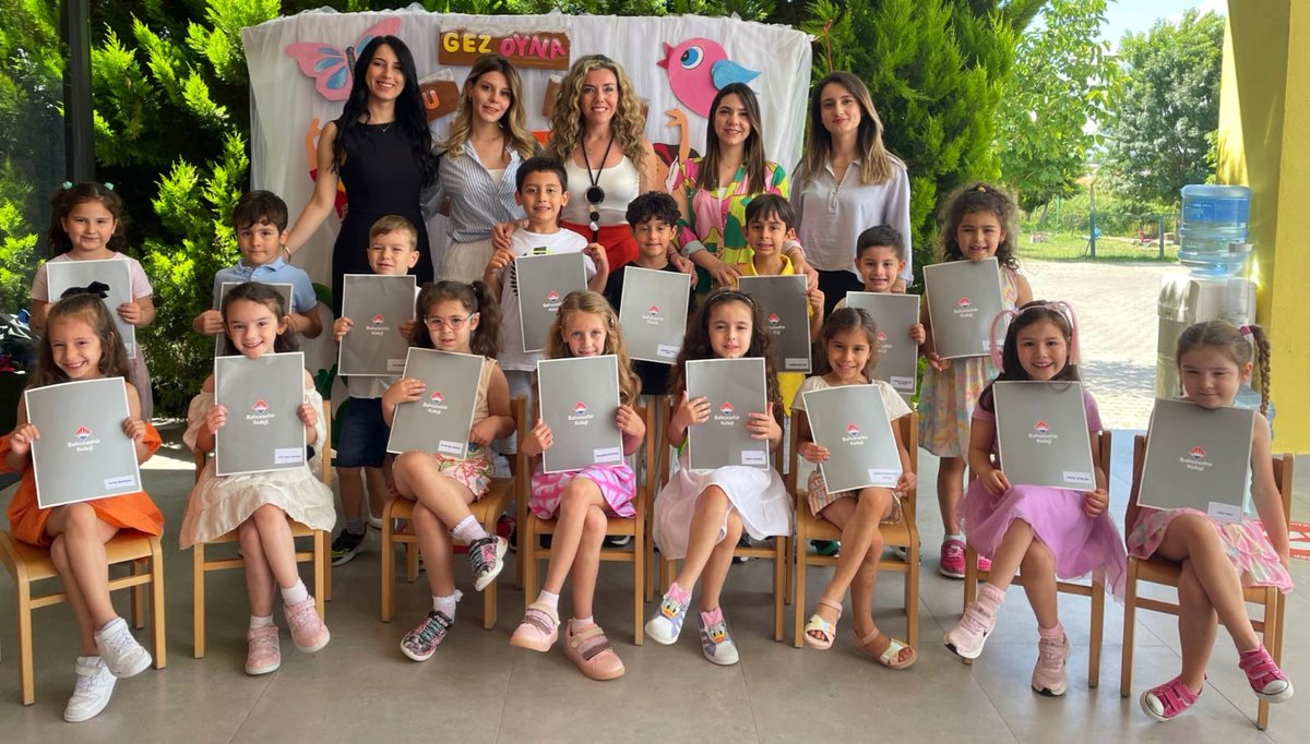 2022-2023 Eğitim öğretim dönemini başarıyla bitiren  tüm öğrencilerimize iyi tatiller dileriz. ❤️💙
<a href="/EnverYucel/">EnverYucel</a> @dagozlem <a href="/ozgeeasln/">Özge ASLAN</a> <a href="/Savas_BOYAR/">Savaş BOYAR</a> <a href="/BuketAdiguler/">Buket ADIGÜLER</a> <a href="/tugbaozdinc/">Tuğba Özdinç Kater</a>