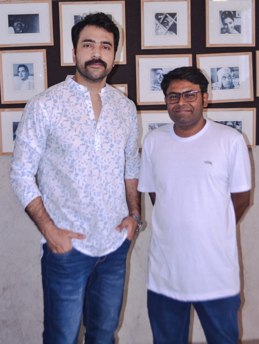 86RamizA's tweet photo. With #AbirChatterjee https://t.co/bxsp9ZTEdy