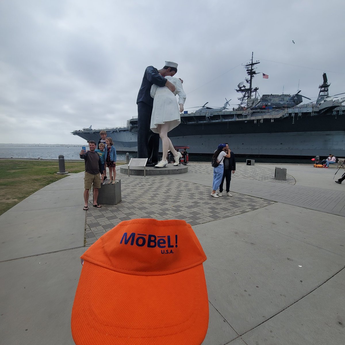 MōBēL! USA SAN DIEGO KISS STATUE VIEW 

#sandiego #ca #california #sailboats #sailor #navy #KISS #STATUE #mobelusa #mobileAlabama