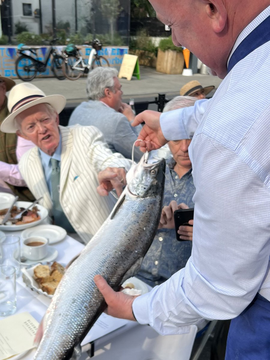 The Minister and the Fishmonger. Bloomsday breakfast Glasthule